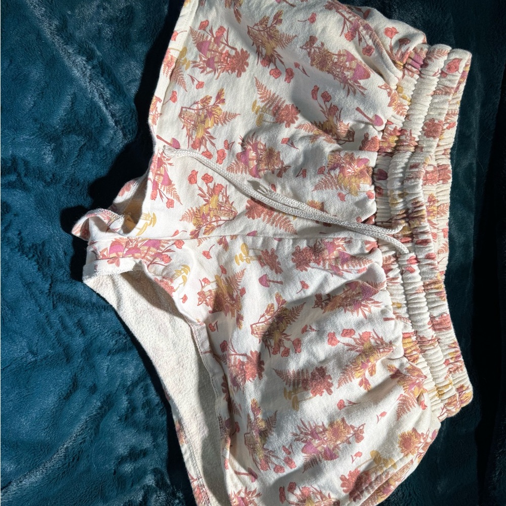 Dip Floral Lounge Shorts